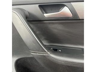 bontott VW PASSAT B7 Jobb első Ajtó Kárpit