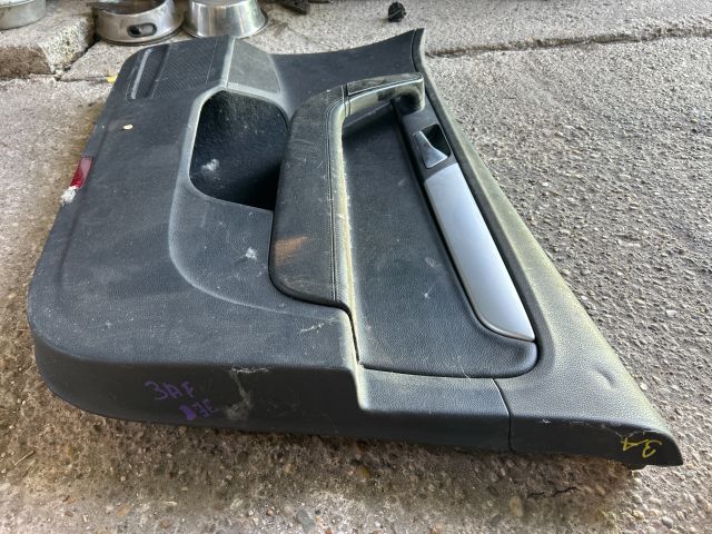 bontott VW PASSAT B7 Jobb első Ajtó Kárpit