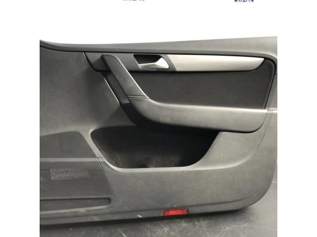 bontott VW PASSAT B7 Jobb első Ajtó Kárpit