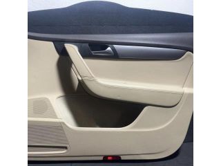 bontott VW PASSAT B7 Jobb első Ajtó Kárpit