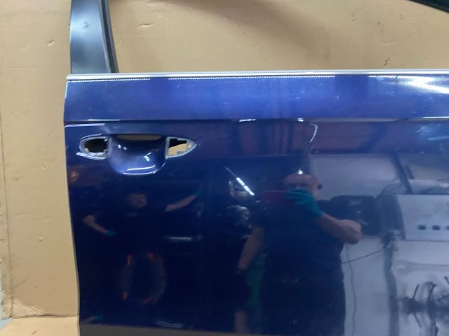 bontott VW PASSAT B7 Jobb első Ajtó (Üres lemez)