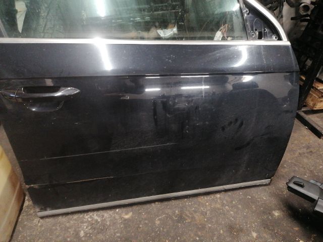 bontott VW PASSAT B7 Jobb első Ajtó (Üres lemez)
