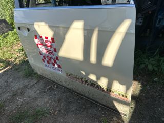 bontott VW PASSAT B7 Jobb első Ajtó (Üres lemez)