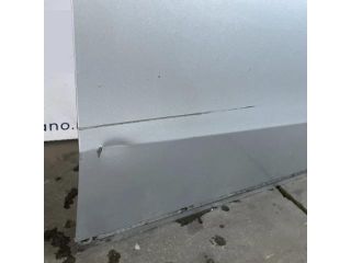 bontott VW PASSAT B7 Jobb első Ajtó (Üres lemez)