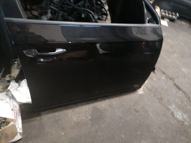 bontott VW PASSAT B7 Jobb első Ajtó (Üres lemez)