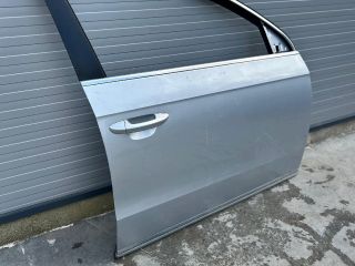 bontott VW PASSAT B7 Jobb első Ajtó (Üres lemez)