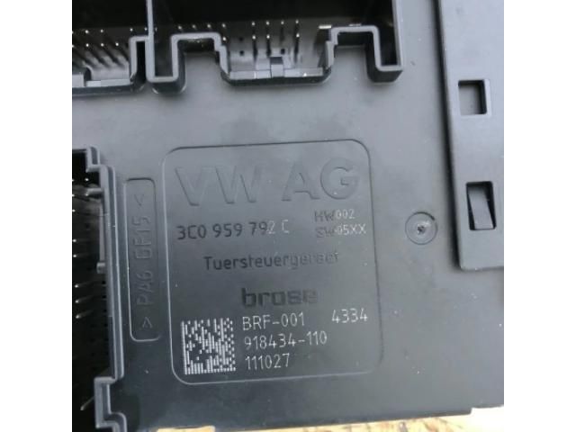 bontott VW PASSAT B7 Jobb első Ajtó Vezérlőegység