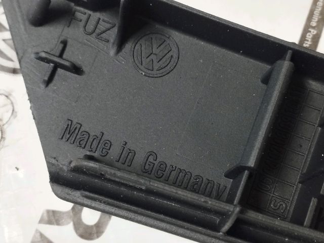 bontott VW PASSAT B7 Jobb első Ajtóbehúzó