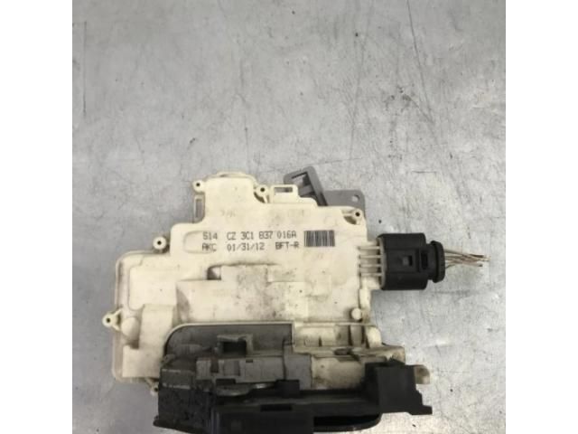 bontott VW PASSAT B7 Jobb első Ajtózár