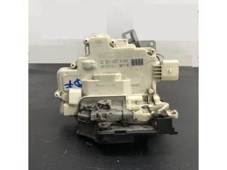 bontott VW PASSAT B7 Jobb első Ajtózár