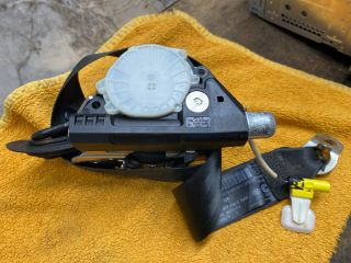 bontott VW PASSAT B7 Jobb első Biztonsági Öv