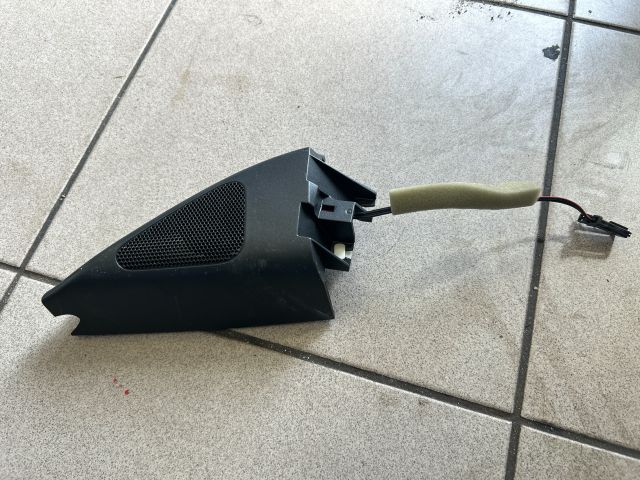 bontott VW PASSAT B7 Jobb első Hangszóró