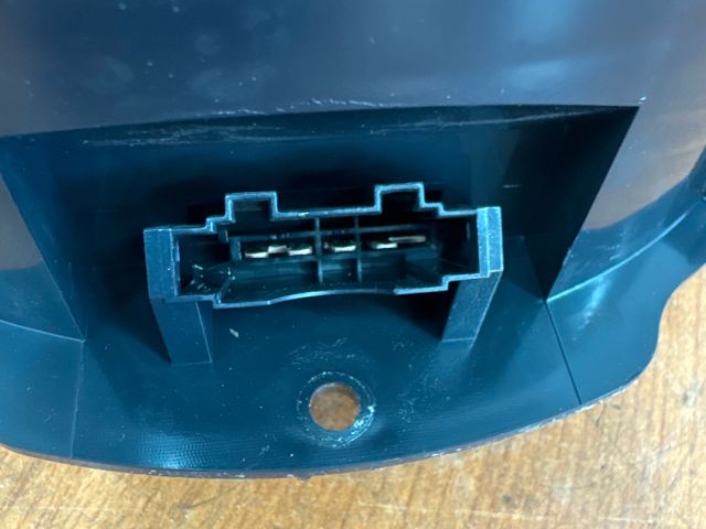 bontott VW PASSAT B7 Jobb első Hangszóró