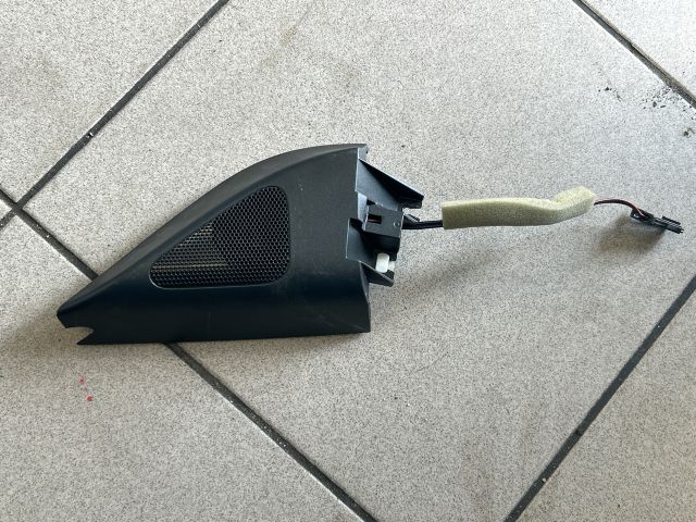 bontott VW PASSAT B7 Jobb első Hangszóró