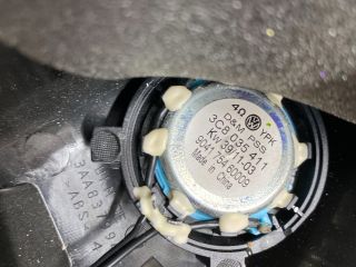 bontott VW PASSAT B7 Jobb első Kis Hangszóró Burkolat