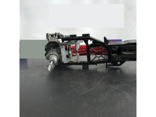 bontott VW PASSAT B7 Jobb első Külső Kilincs