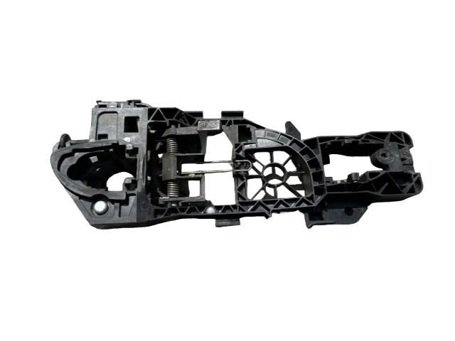 bontott VW PASSAT B7 Jobb első Külső Kilincsfészek