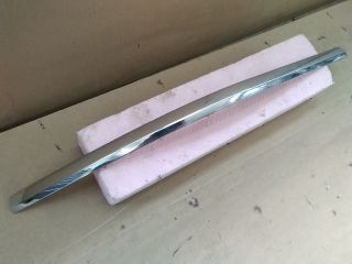 bontott VW PASSAT B7 Jobb első Lökhárító Díszléc