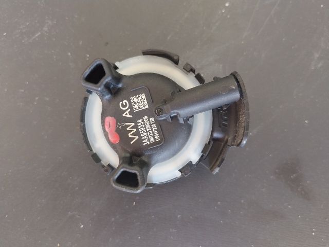 bontott VW PASSAT B7 Jobb első Oldal Ütközés Érzékelő