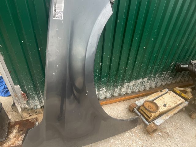 bontott VW PASSAT B7 Jobb első Sárvédő