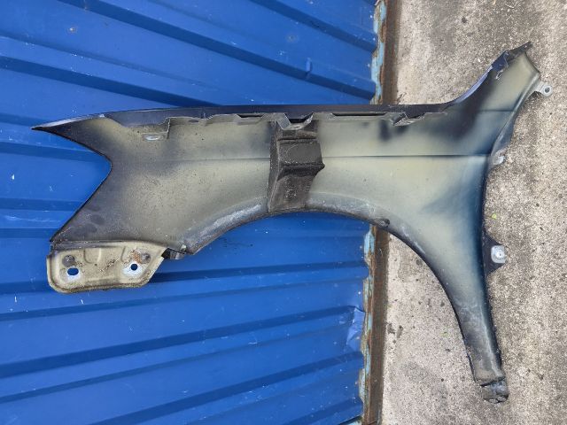 bontott VW PASSAT B7 Jobb első Sárvédő