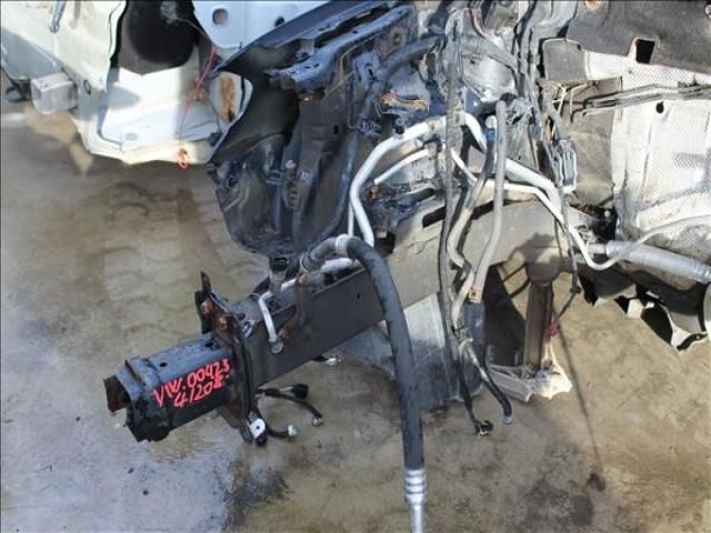bontott VW PASSAT B7 Jobb első Ütközéscsillapító
