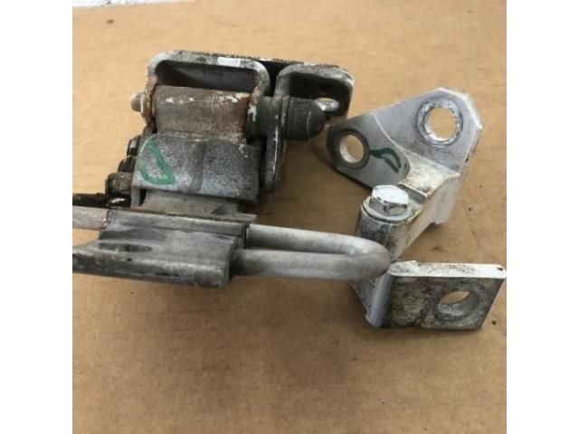 bontott VW PASSAT B7 Jobb első Zsanér