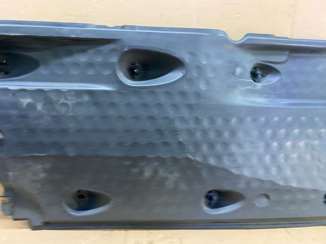 bontott VW PASSAT B7 Jobb Fenéklemez