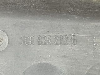 bontott VW PASSAT B7 Jobb Fenéklemez