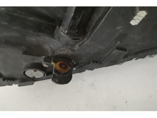 bontott VW PASSAT B7 Jobb Fényszóró