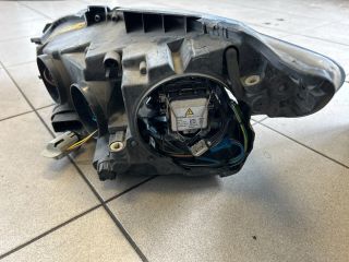 bontott VW PASSAT B7 Jobb Fényszóró