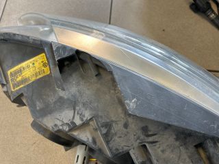 bontott VW PASSAT B7 Jobb Fényszóró