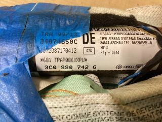 bontott VW PASSAT B7 Jobb Függönylégzsák és Oldallégzsák