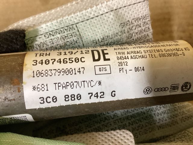 bontott VW PASSAT B7 Jobb Függönylégzsák és Oldallégzsák