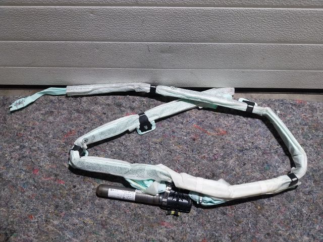 bontott VW PASSAT B7 Jobb Függönylégzsák és Oldallégzsák