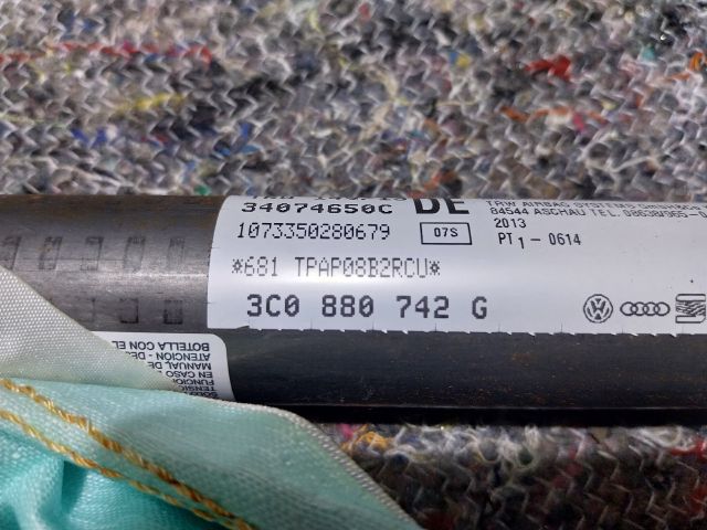 bontott VW PASSAT B7 Jobb Függönylégzsák és Oldallégzsák