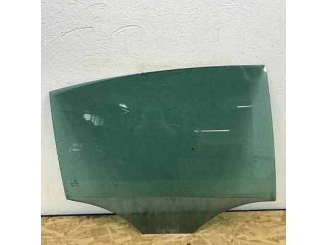 bontott VW PASSAT B7 Jobb hátsó Ablak