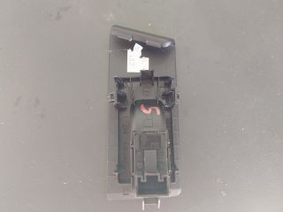 bontott VW PASSAT B7 Jobb hátsó Ablakemelő Kapcsoló