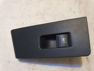 bontott VW PASSAT B7 Jobb hátsó Ablakemelő Kapcsoló