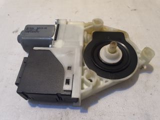 bontott VW PASSAT B7 Jobb hátsó Ablakemelő Motor