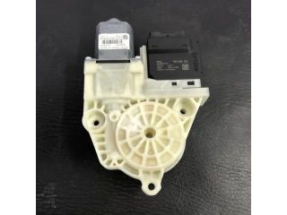 bontott VW PASSAT B7 Jobb hátsó Ablakemelő Motor