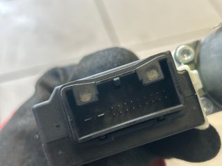 bontott VW PASSAT B7 Jobb hátsó Ablakemelő Motor