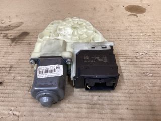 bontott VW PASSAT B7 Jobb hátsó Ablakemelő Motor