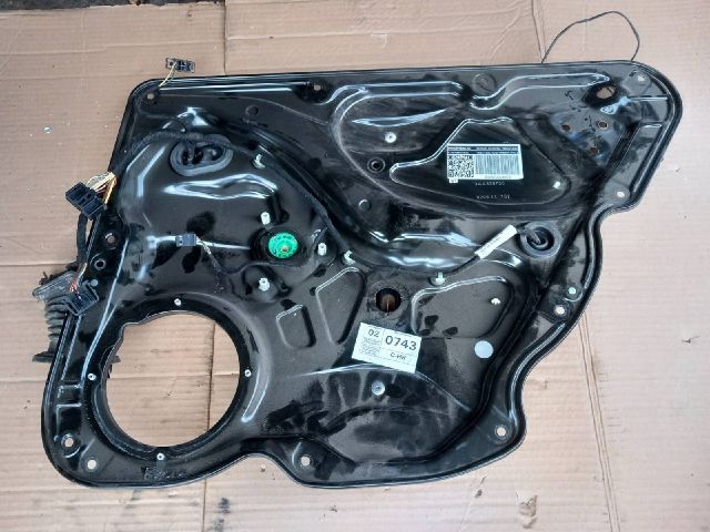 bontott VW PASSAT B7 Jobb hátsó Ablakemelő Szerkezet (Elektromos)