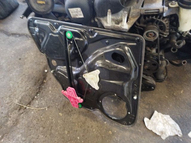 bontott VW PASSAT B7 Jobb hátsó Ablakemelő Szerkezet (Elektromos)