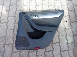 bontott VW PASSAT B7 Jobb hátsó Ajtó Kárpit