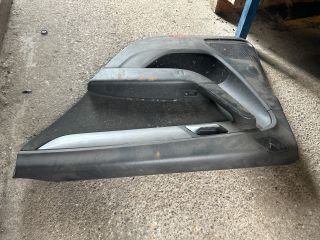 bontott VW PASSAT B7 Jobb hátsó Ajtó Kárpit
