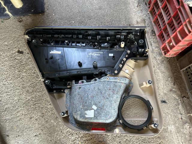 bontott VW PASSAT B7 Jobb hátsó Ajtó Kárpit