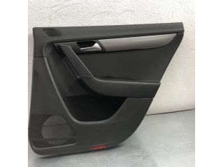 bontott VW PASSAT B7 Jobb hátsó Ajtó Kárpit
