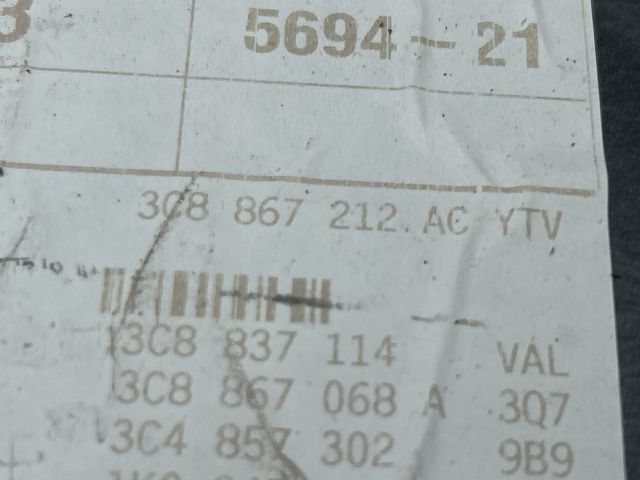 bontott VW PASSAT B7 Jobb hátsó Ajtó Kárpit